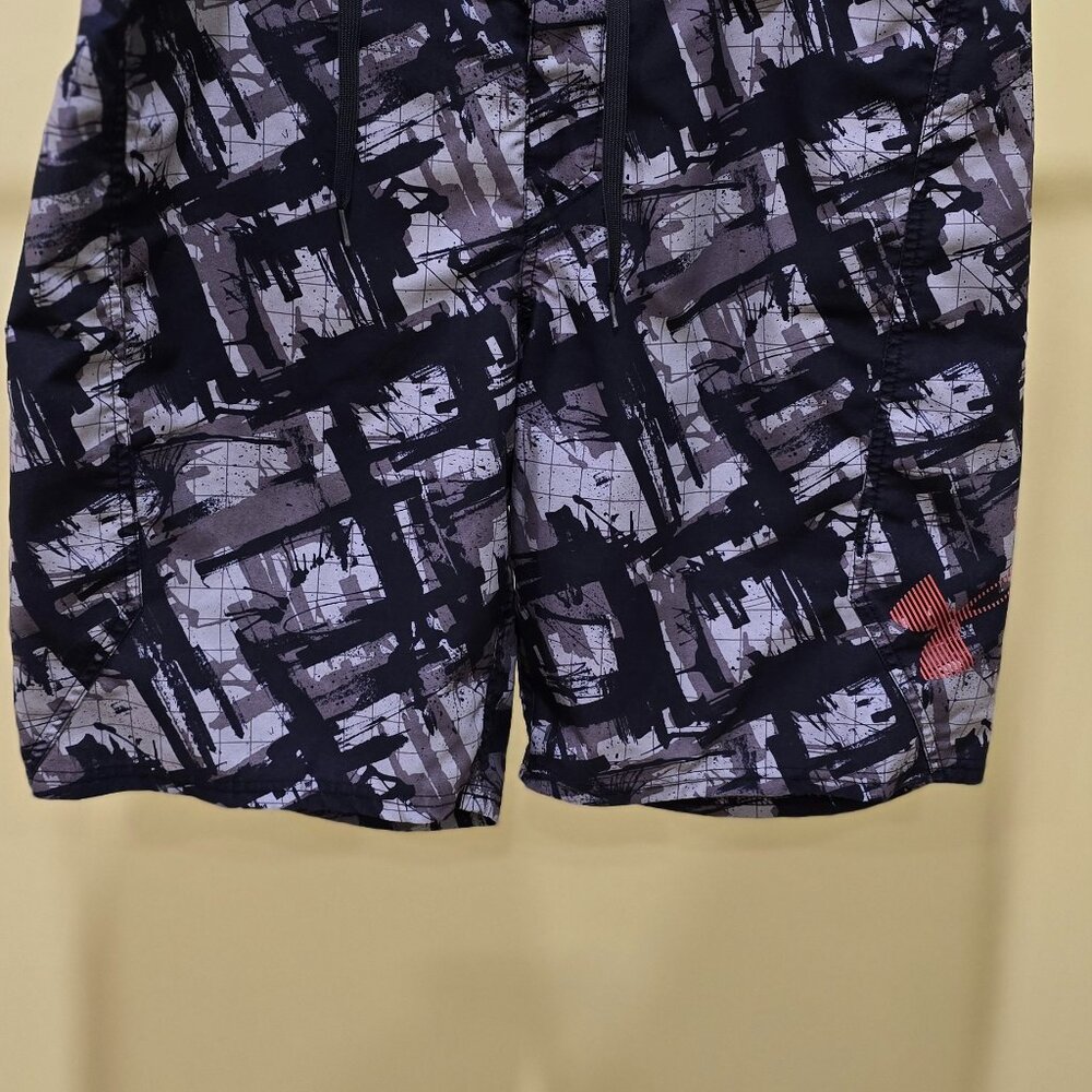 2 Pairs of Men's Board Shorts
